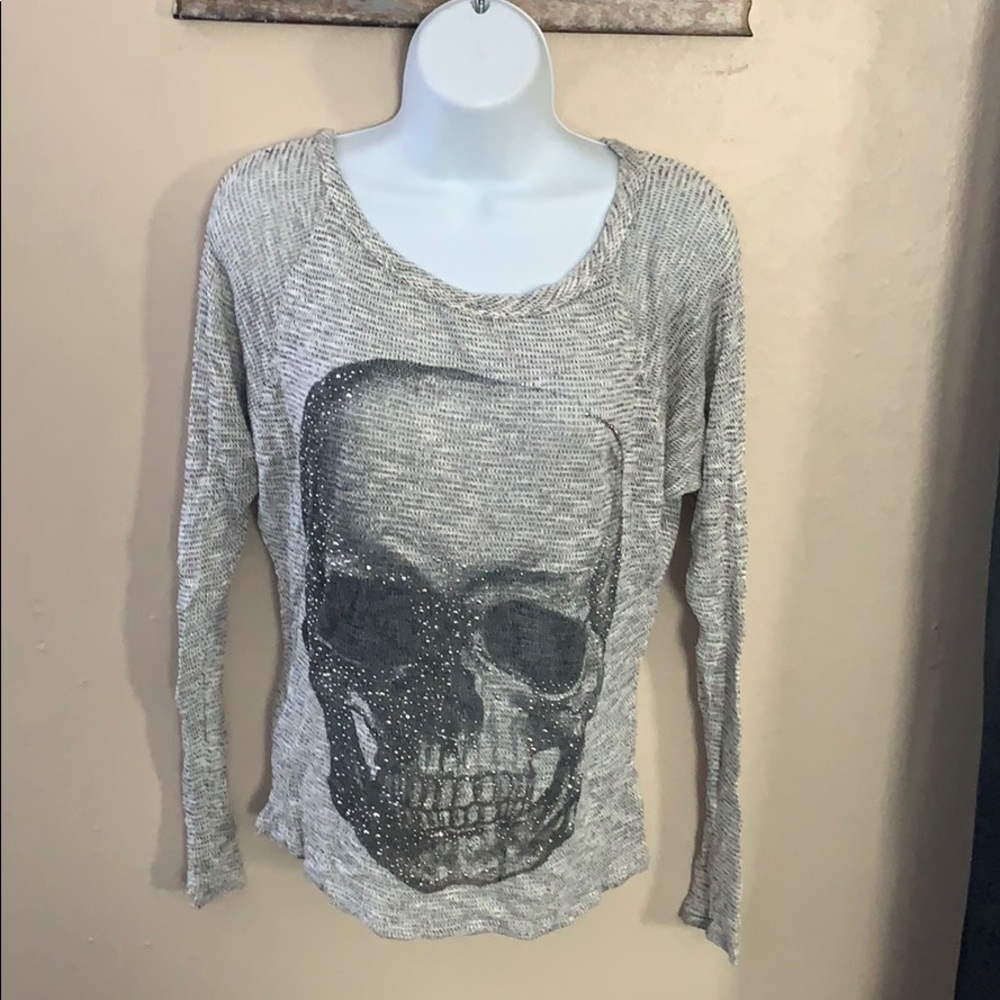 Wet seal sweater